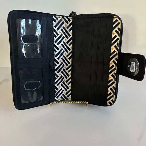 Vera Bradley Black Quilted Turn-Lock Zip Wallet - Picture 3 of 6